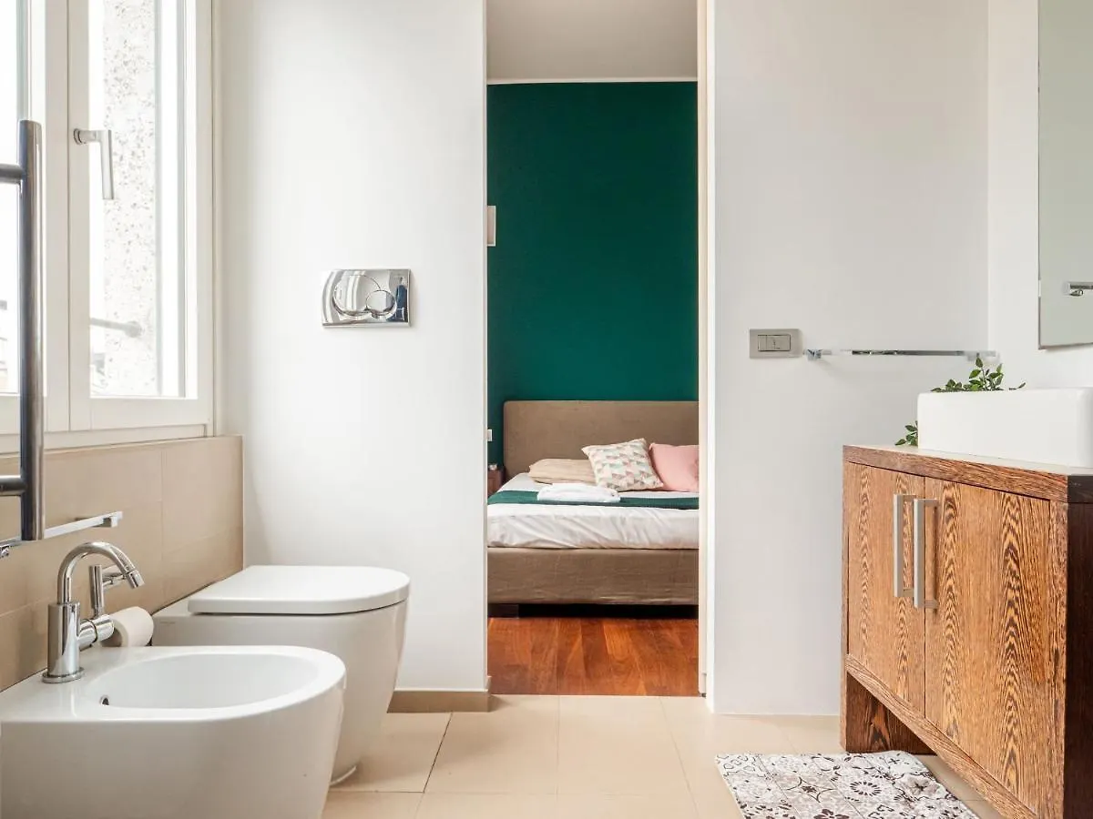 The Best Rent - Bright Two Rooms Apartment Near Cattolica University ميلان