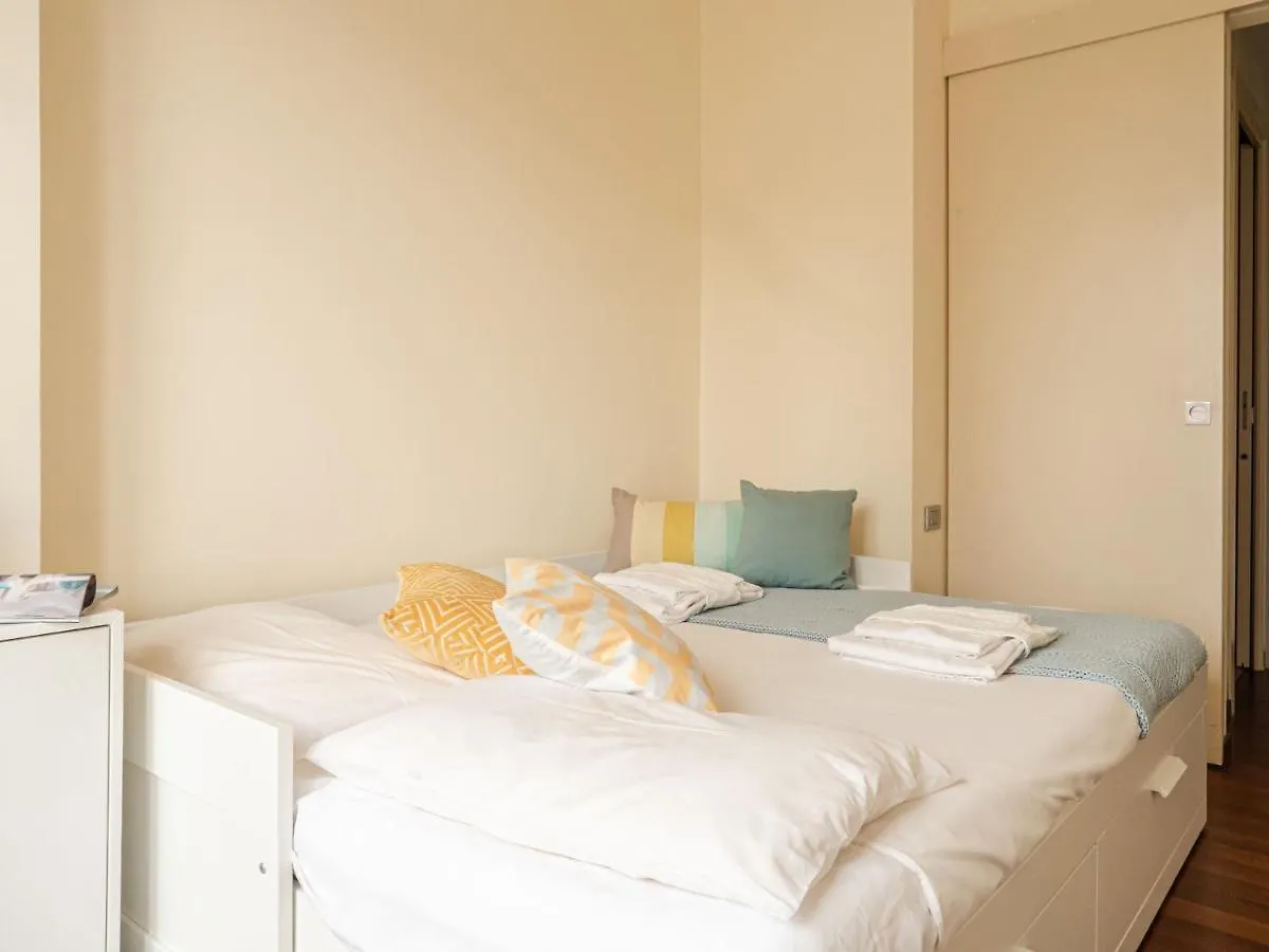 The Best Rent - Bright Two Rooms Apartment Near Cattolica University ميلان