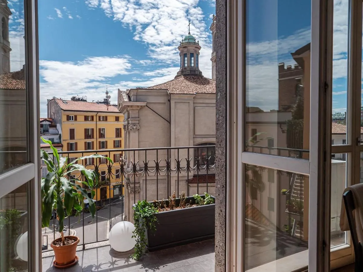 The Best Rent - Bright Two Rooms Apartment Near Cattolica University ميلان 0*,  إيطاليا