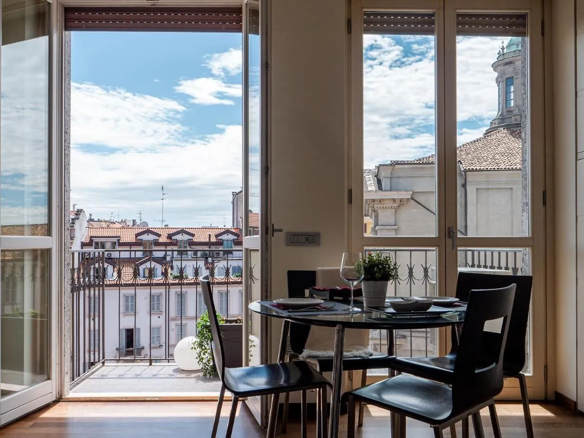 The Best Rent - Bright Two Rooms Apartment Near Cattolica University Mediolan Włochy