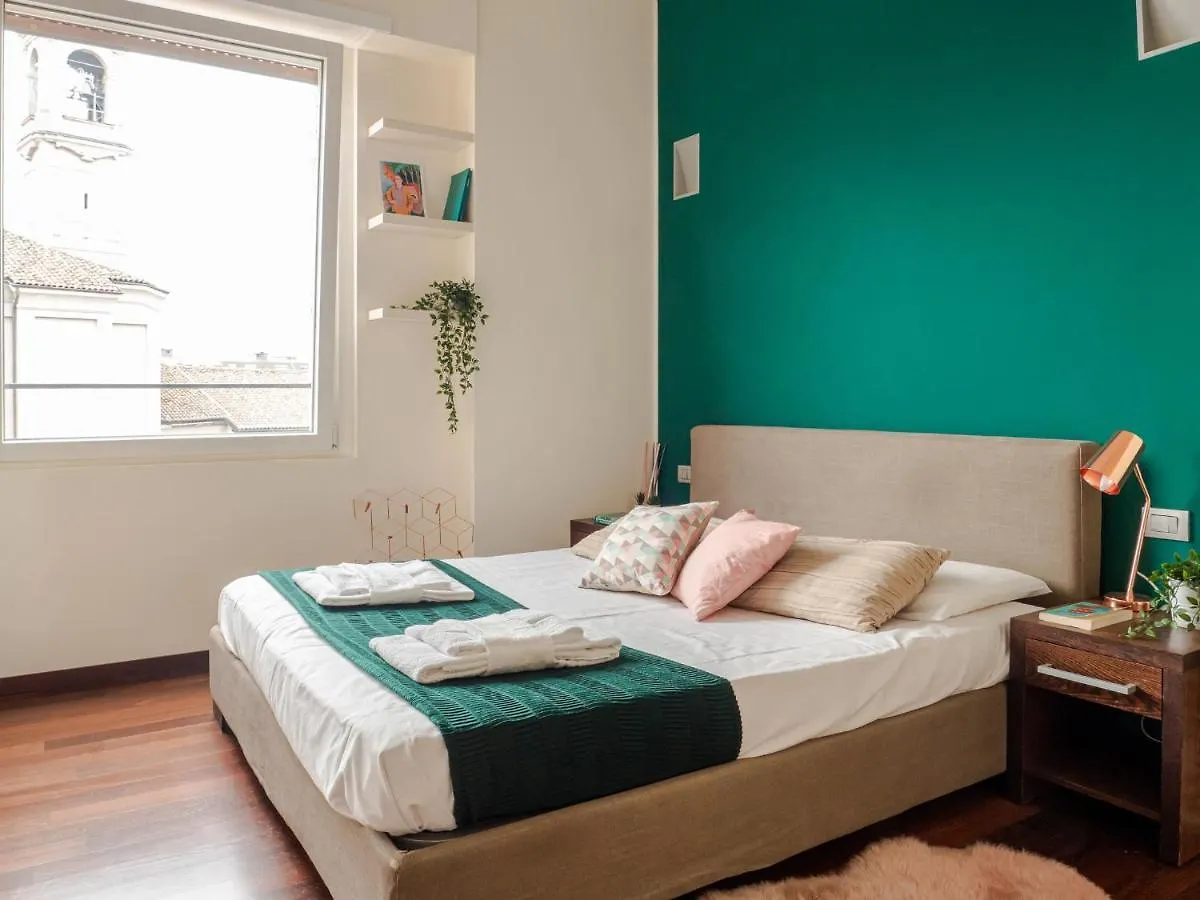 The Best Rent - Bright Two Rooms Apartment Near Cattolica University Mediolan
