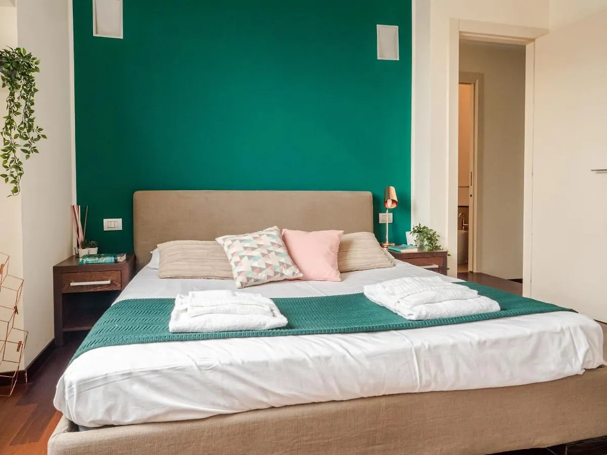 The Best Rent - Bright Two Rooms Apartment Near Cattolica University Mediolan Włochy